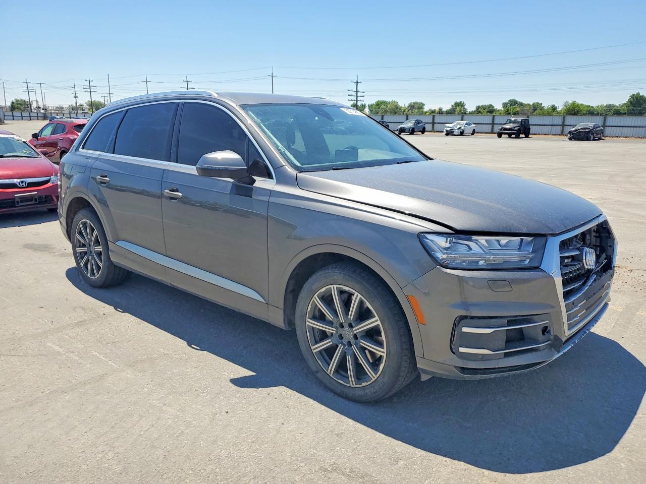 2018 AUDI Q7 quattro Premium Plus