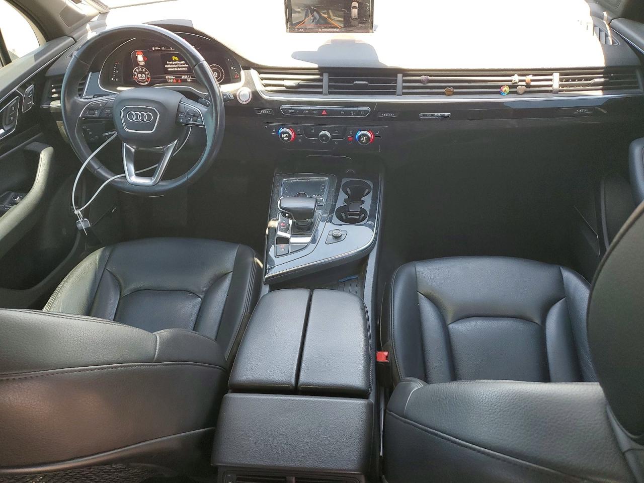 2018 AUDI Q7 quattro Premium Plus