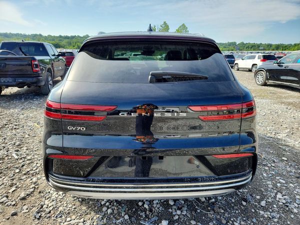 2026 GENESIS GV70