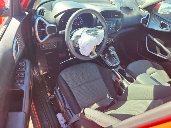 2021 KIA SOUL LX, S, X-Line