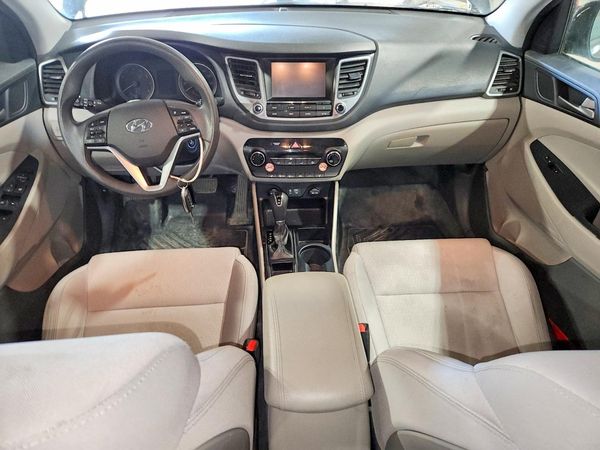 2018 HYUNDAI TUCSON