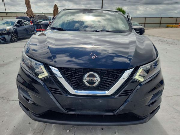 2021 NISSAN ROGUE SPORT SV