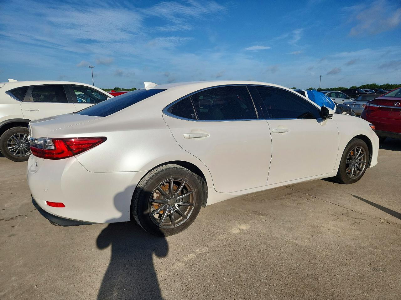 2017 LEXUS ES 350