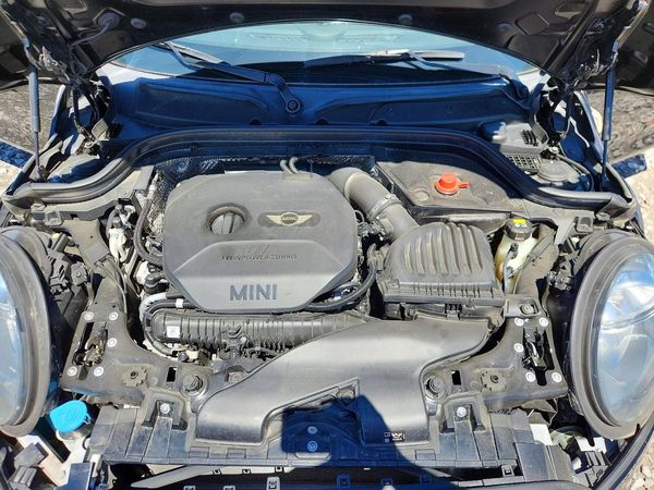 2016 MINI COOPER