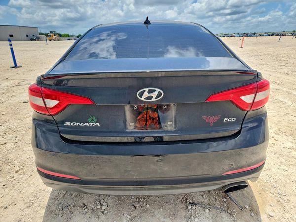2017 HYUNDAI SONATA SE, Eco