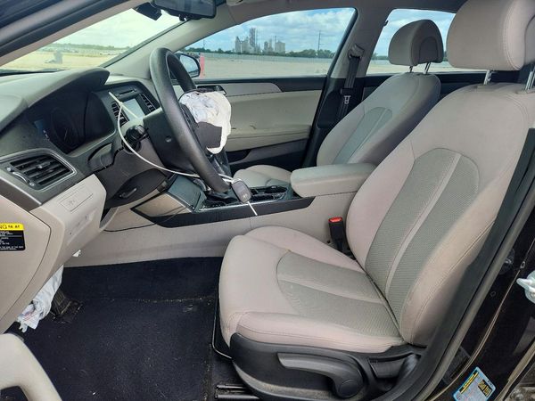 2017 HYUNDAI SONATA SE, Eco