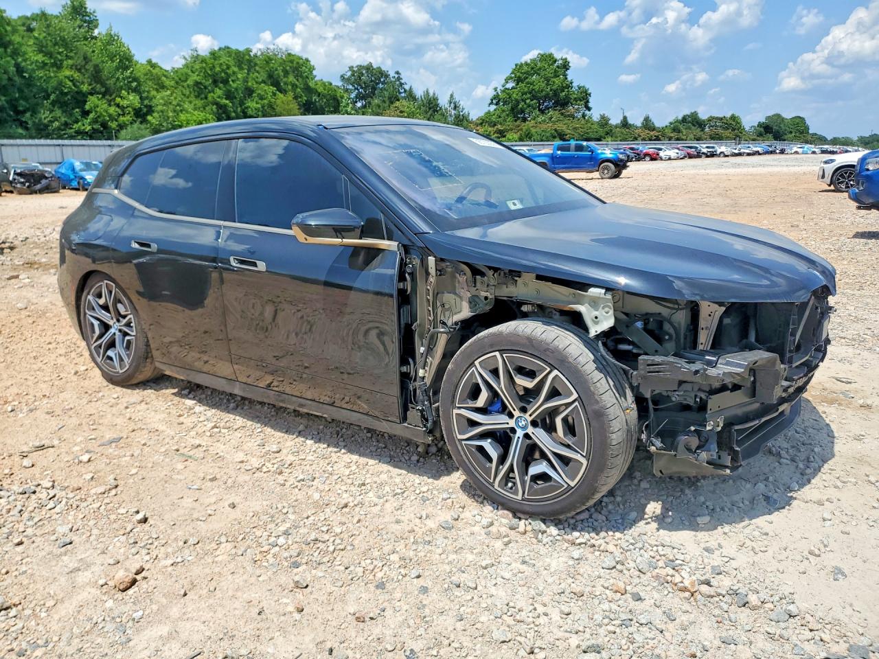 2024 BMW IX