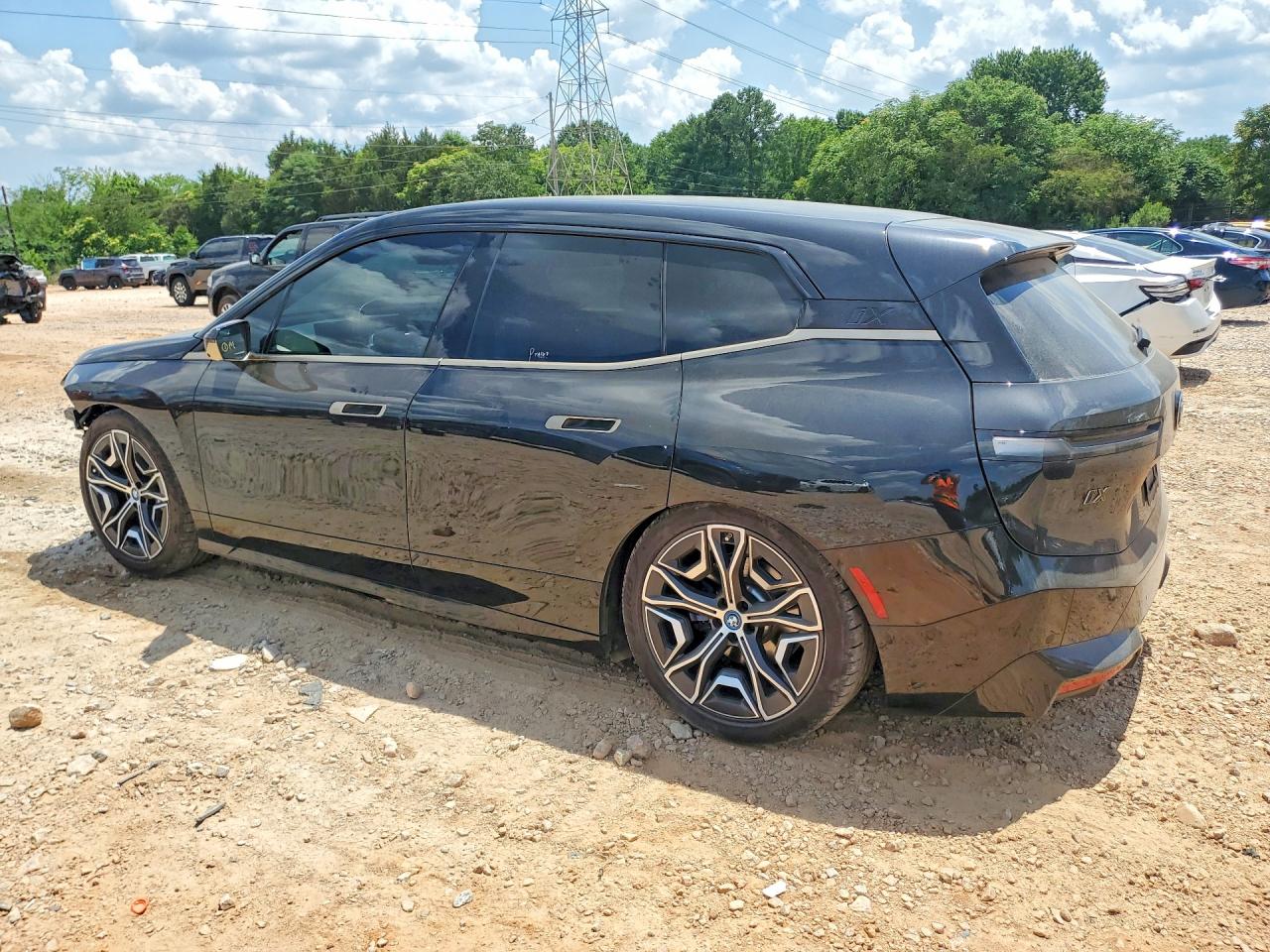 2024 BMW IX