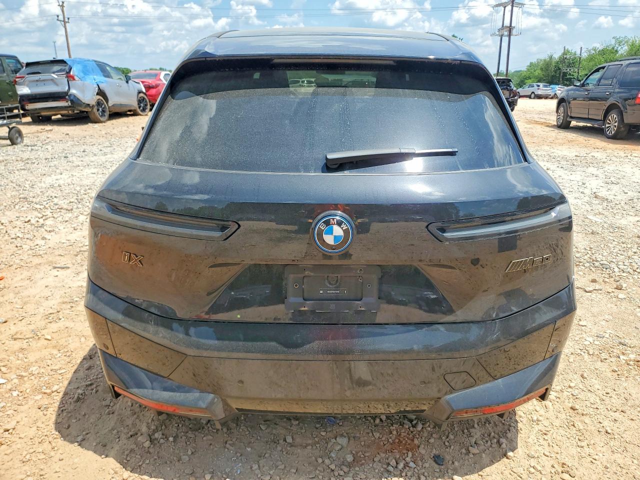 2024 BMW IX