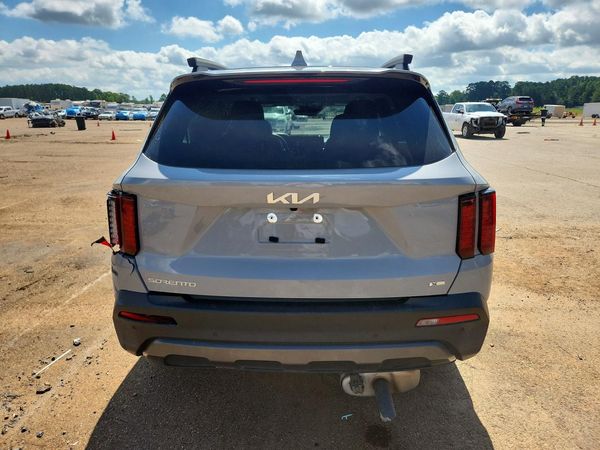 2023 KIA SORENTO EX