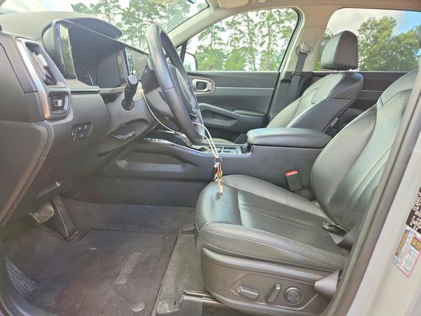 2023 KIA SORENTO EX