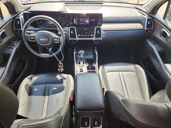 2023 KIA SORENTO EX