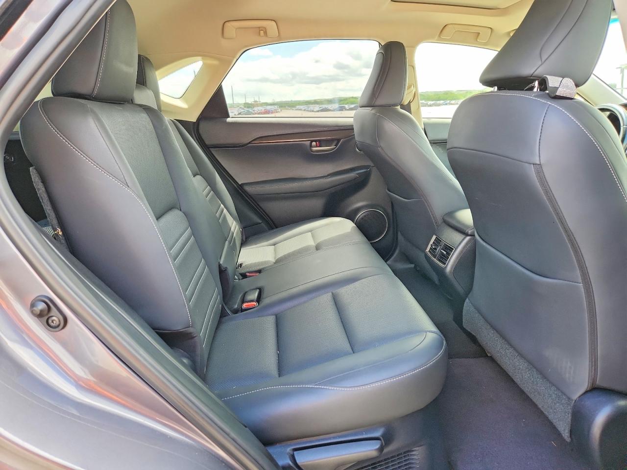2017 LEXUS NX 200T 200t Luxury