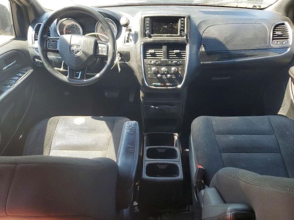 2020 DODGE GRAND CARAVAN SE