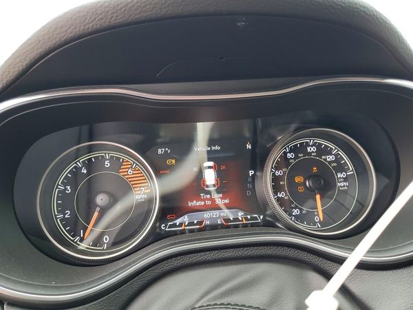 2019 JEEP CHEROKEE LIMITED FWD