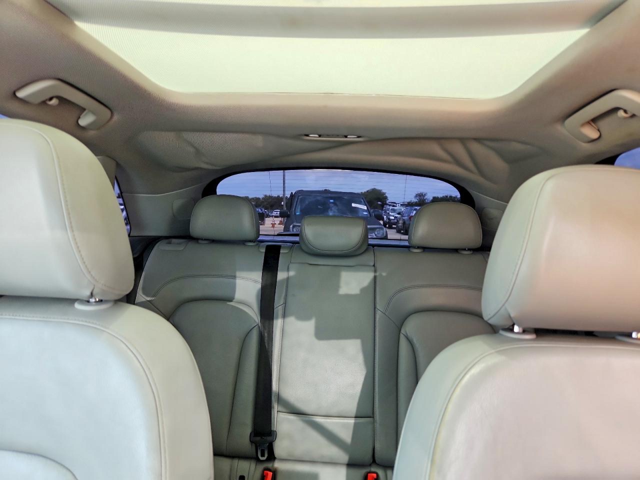 2017 AUDI Q3 quattro Premium Plus