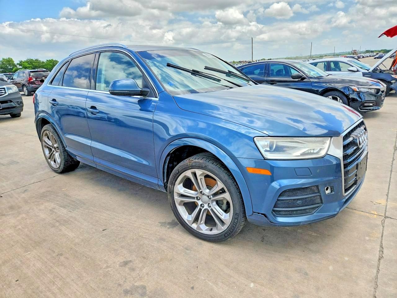 2017 AUDI Q3 quattro Premium Plus