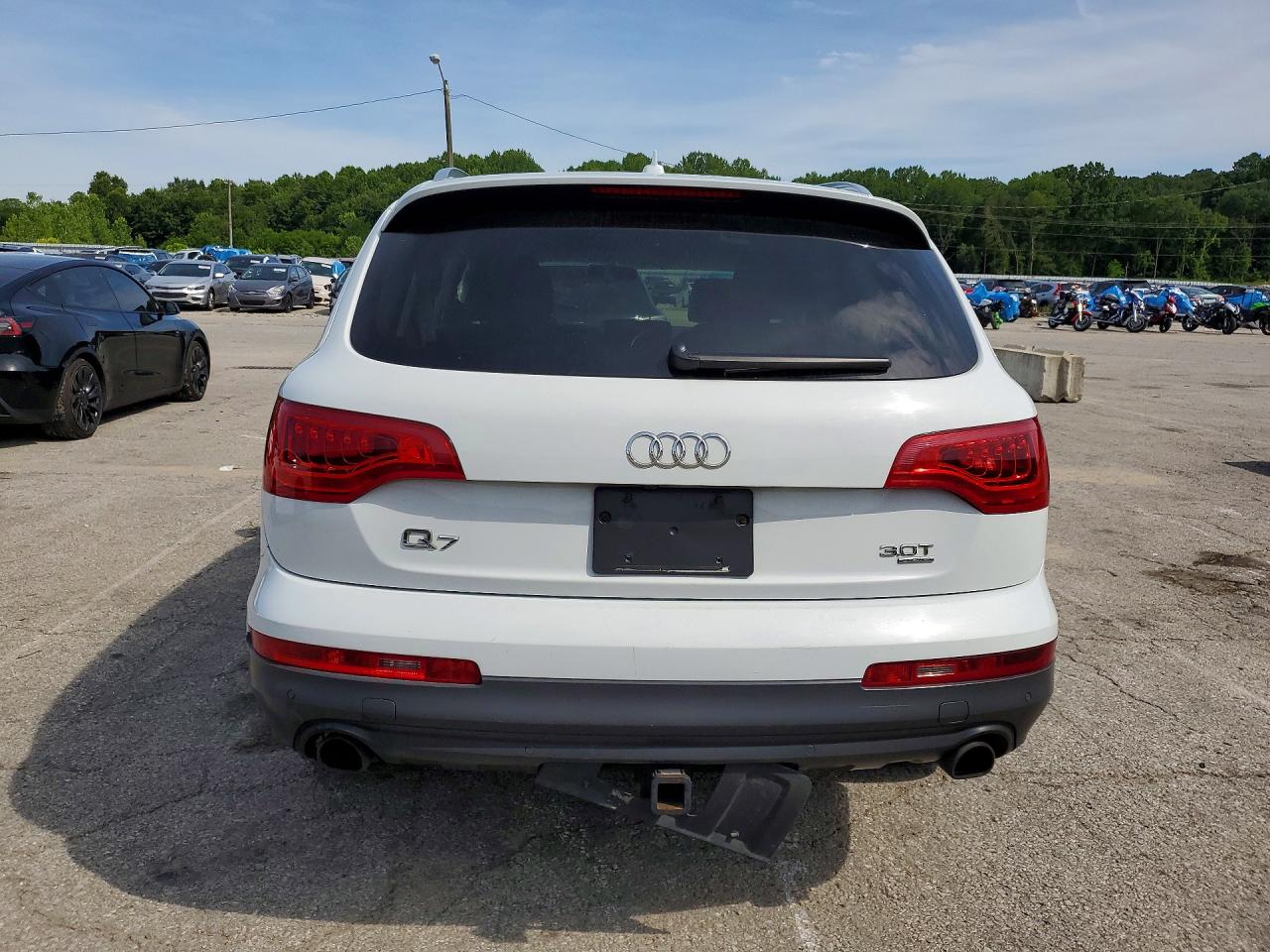 2014 AUDI Q7 Premium