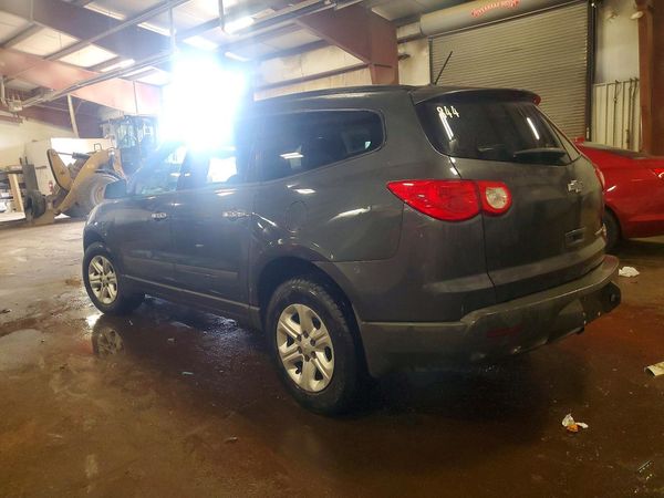2012 CHEVROLET TRAVERSE LS