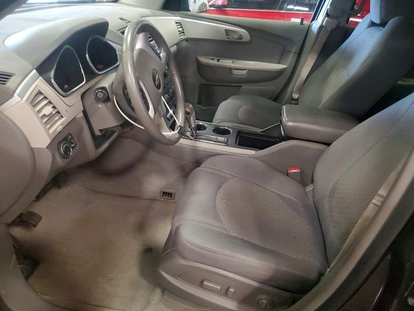 2012 CHEVROLET TRAVERSE LS