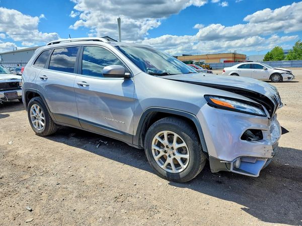 2016 JEEP CHEROKEE LATITUDE 4X4