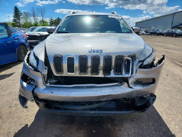 2016 JEEP CHEROKEE LATITUDE 4X4