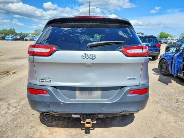 2016 JEEP CHEROKEE LATITUDE 4X4