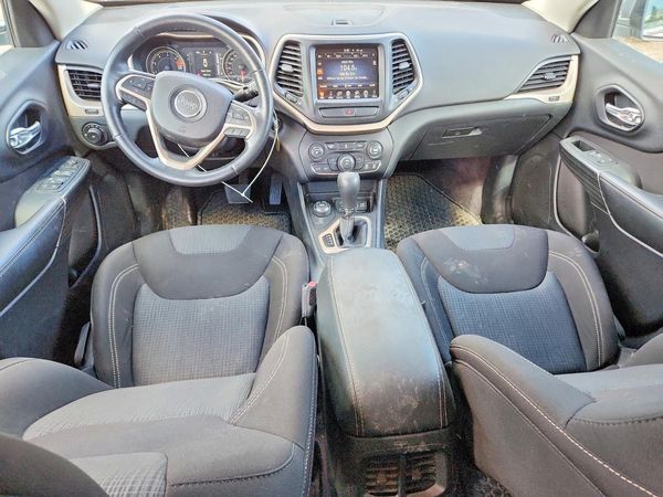 2016 JEEP CHEROKEE LATITUDE 4X4