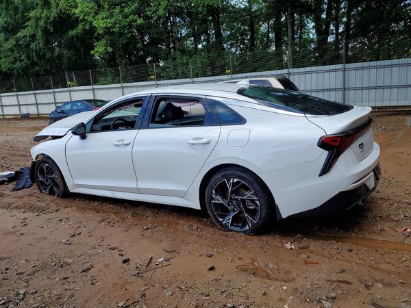2026 KIA K5