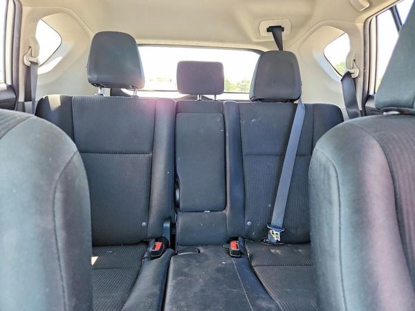 2016 TOYOTA RAV4 LE (X Grade)