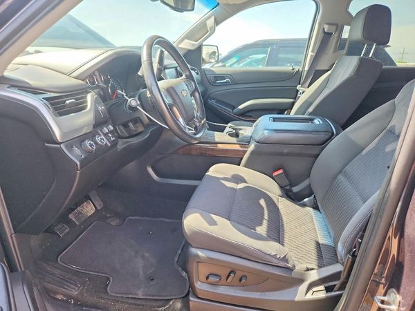 2017 CHEVROLET SUBURBAN LS