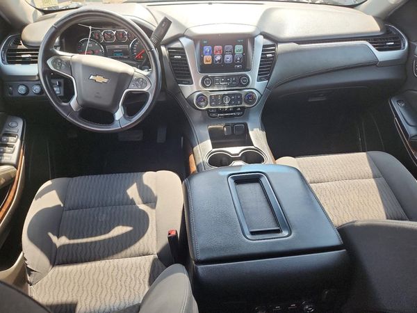 2017 CHEVROLET SUBURBAN LS