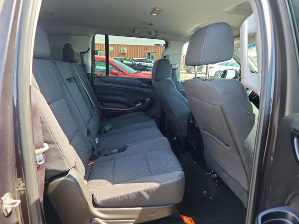 2017 CHEVROLET SUBURBAN LS