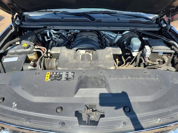 2017 CHEVROLET SUBURBAN LS