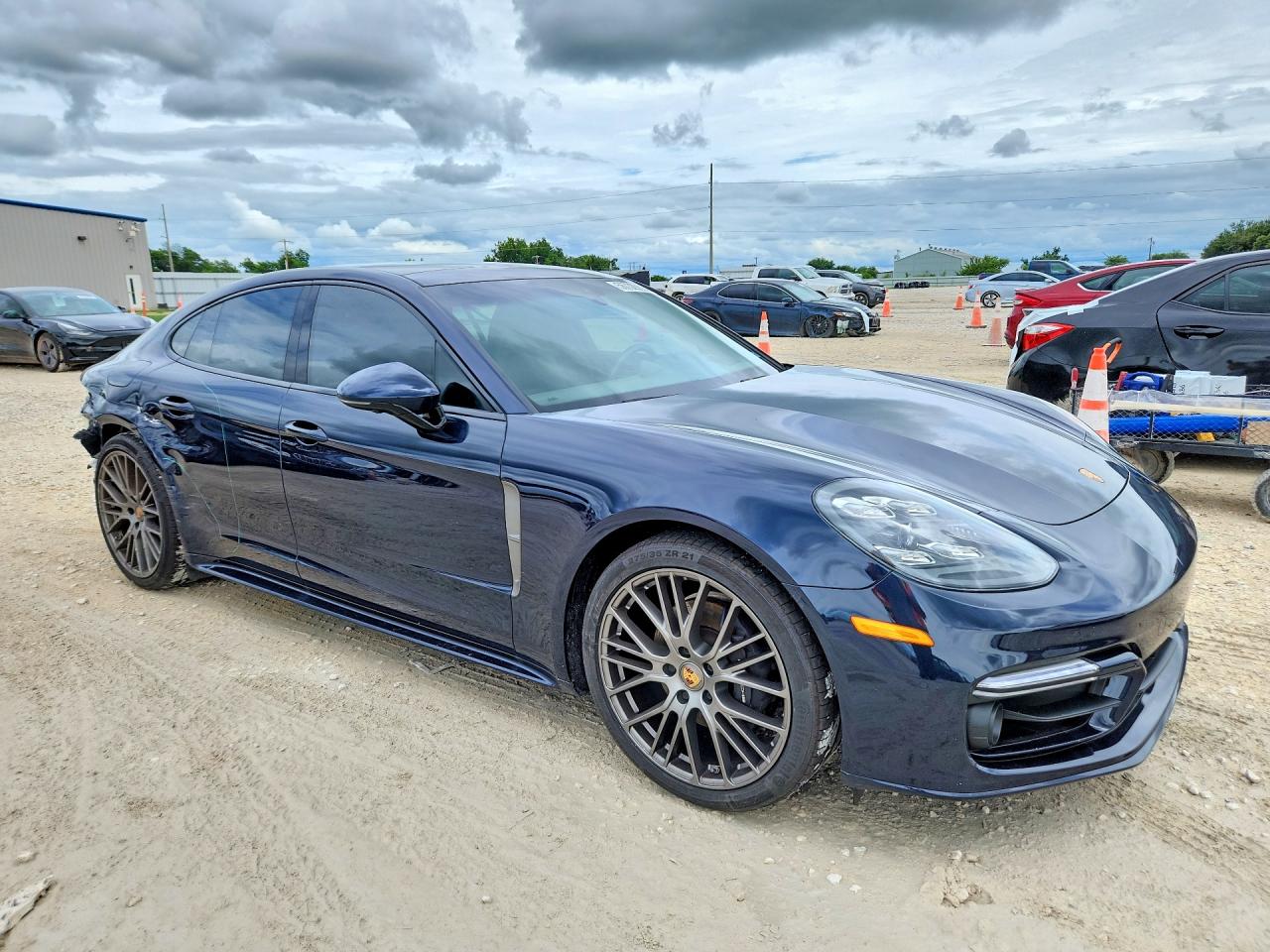2022 PORSCHE PANAMERA Panamera / Panamera 4