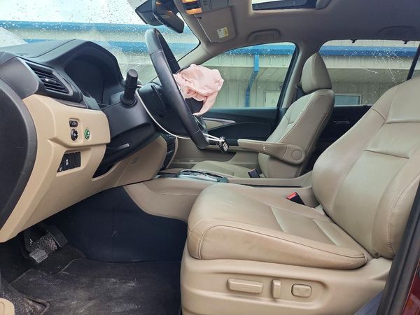 2022 HONDA PILOT SE