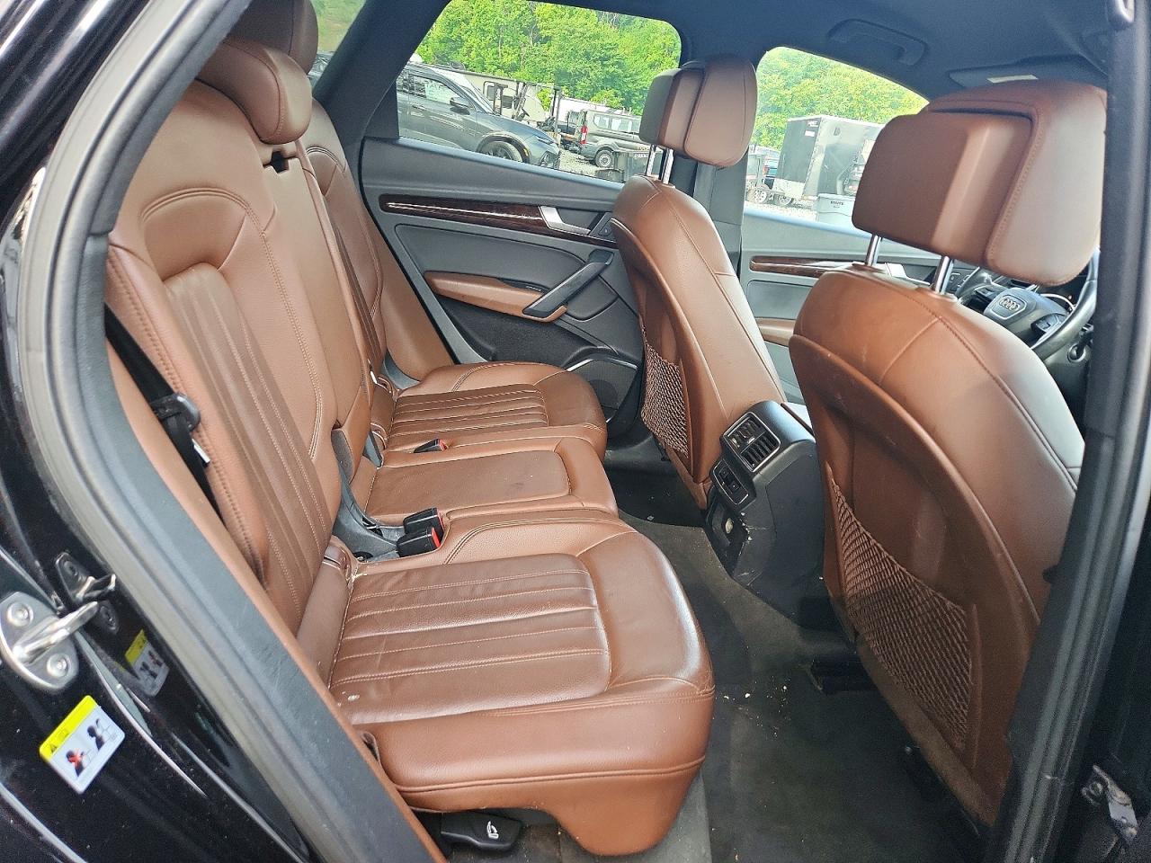 2018 AUDI Q5 quattro Premium