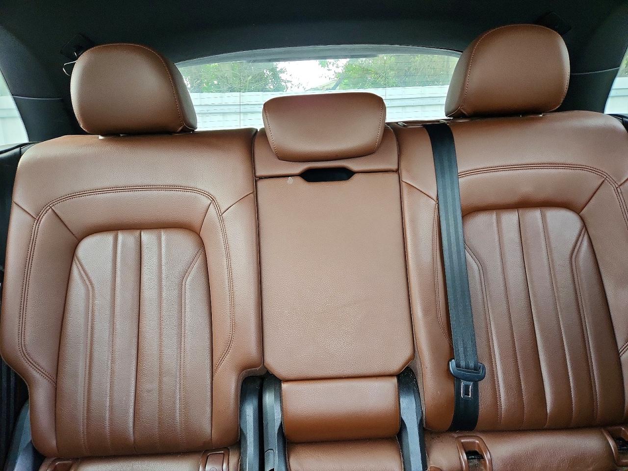 2018 AUDI Q5 quattro Premium