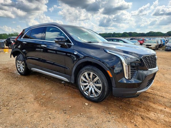 2022 CADILLAC XT4 Premium Luxury
