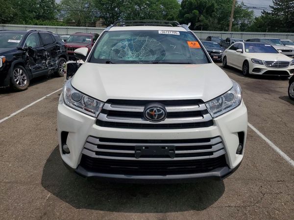 2017 TOYOTA HIGHLANDER SE/XLE — DIRF