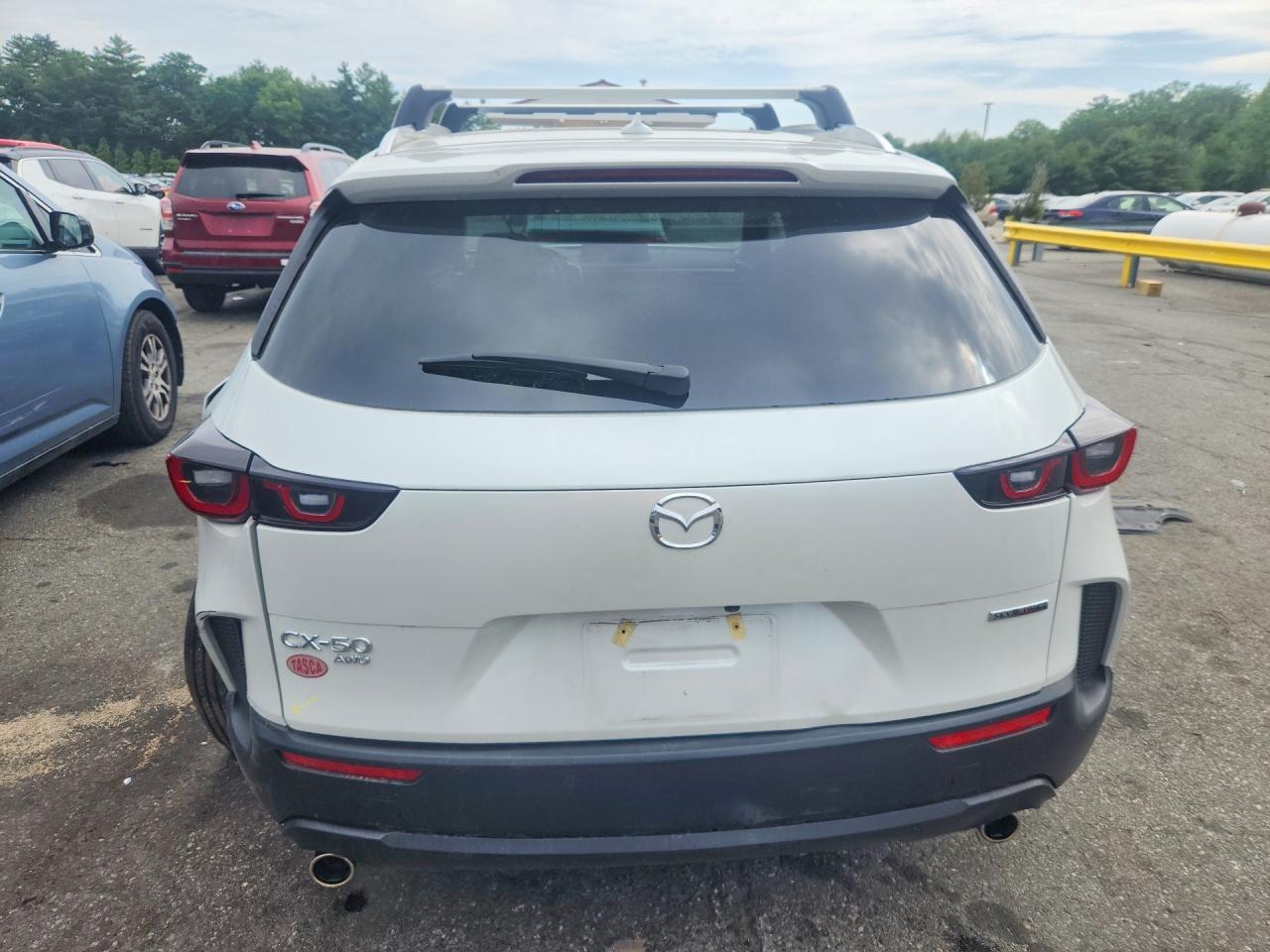2025 MAZDA CX-50 Premium