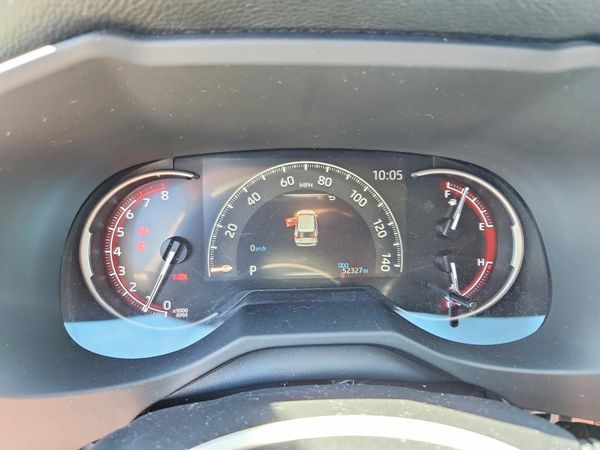 2024 TOYOTA RAV4 LE