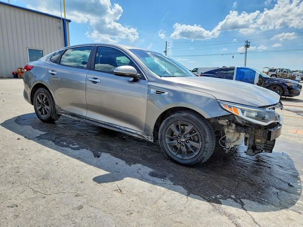 2016 KIA OPTIMA GL