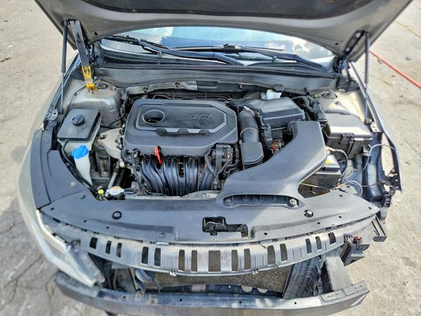 2016 KIA OPTIMA GL