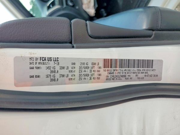 2018 JEEP GRAND CHEROKEE LAREDO 4X2