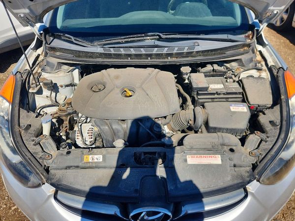 2013 HYUNDAI ELANTRA