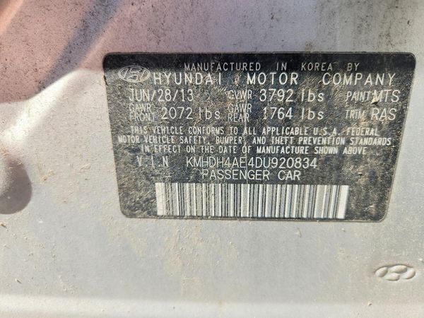 2013 HYUNDAI ELANTRA