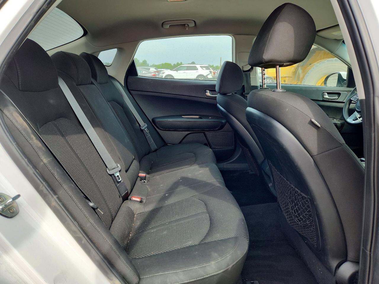 2019 KIA OPTIMA LX, S