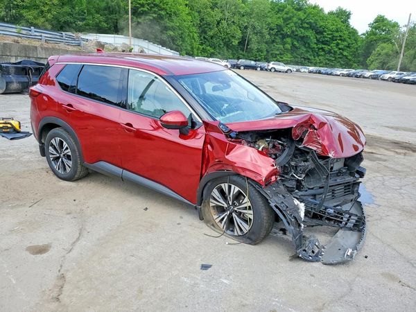 2021 NISSAN ROGUE SV — Passenger 3/4
