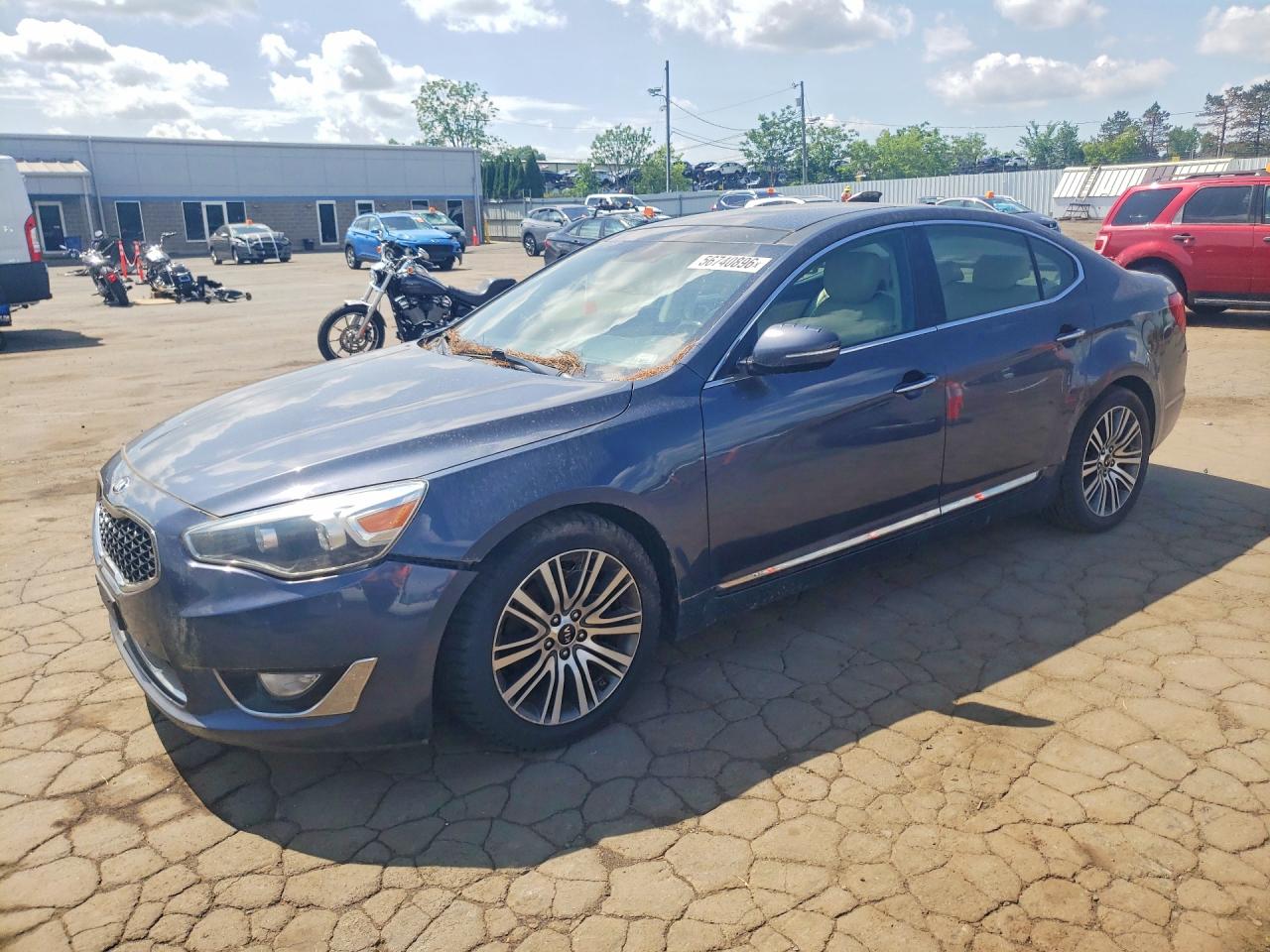2014 KIA CADENZA